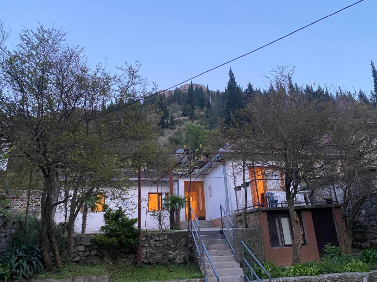 Stolac Home River Bagian luar foto