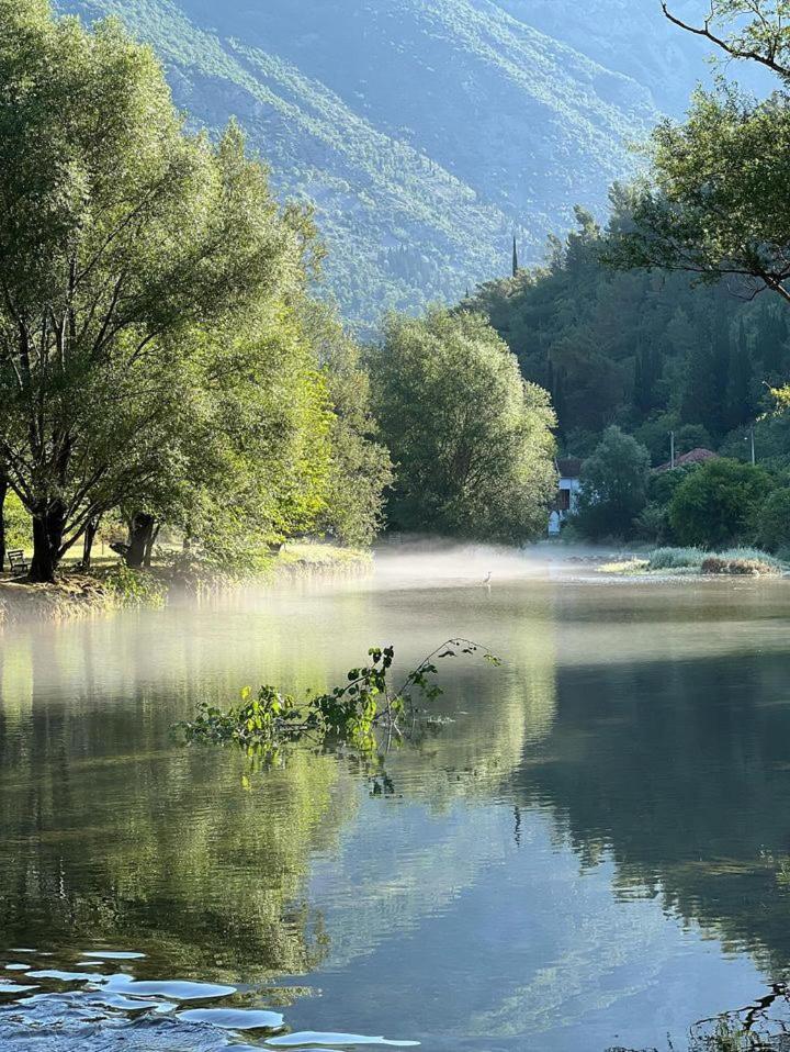 Stolac Home River Bagian luar foto